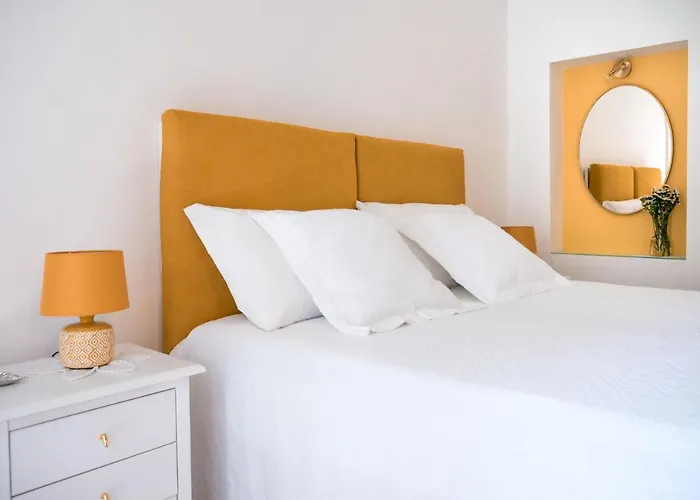 Villa Aurelia Suites And Apartments